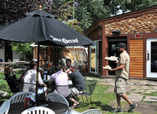 Dive Bar Spotlight: Sunpies Bistro Sunpies