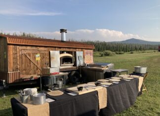 Grub on the Go Mountain Tap mobile food truck